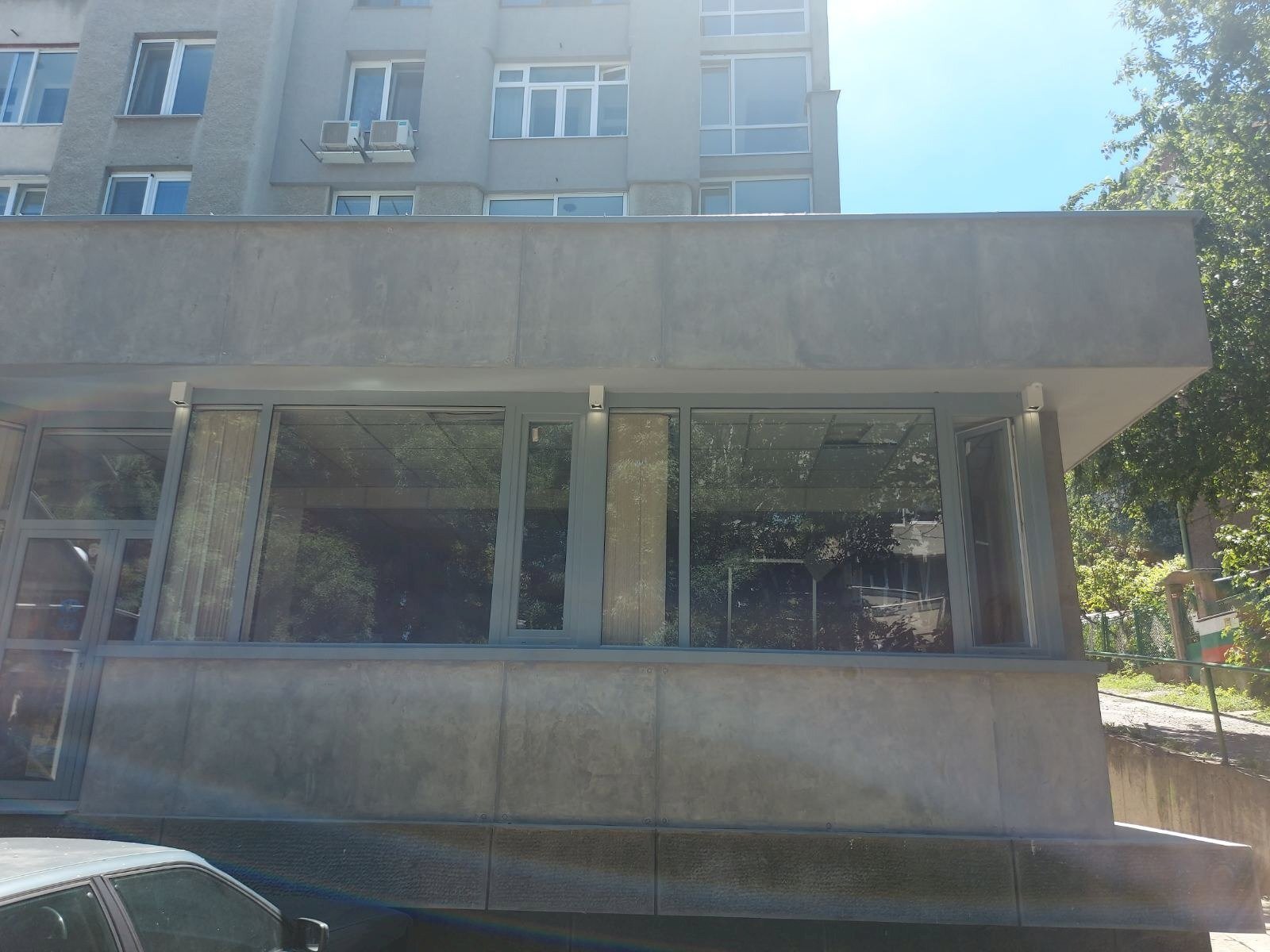 Office ул. Вежен, Sofia (neighborhood Лозенец) - photo 1