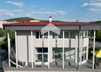 Ufficio Veliko Tarnovo (zona Чолаковци) - foto 1