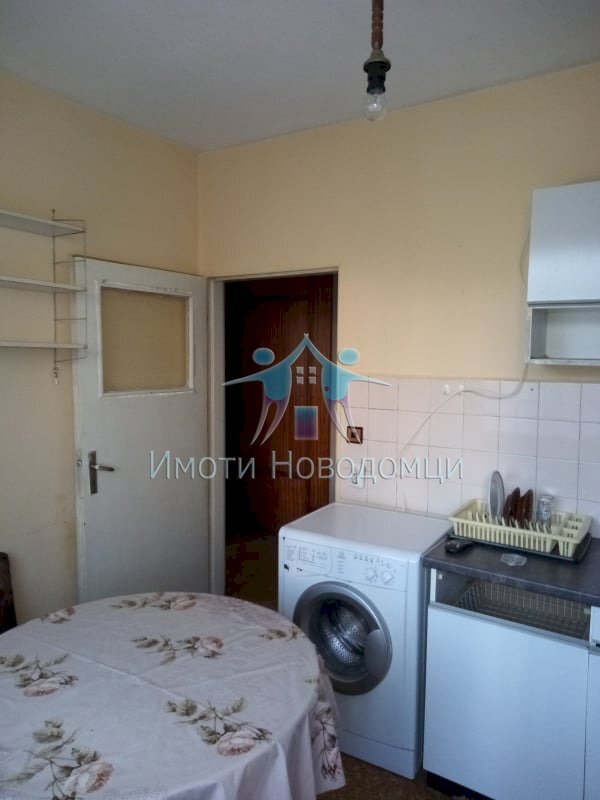 Apartment Shumen (neighborhood Болницата) - photo 1