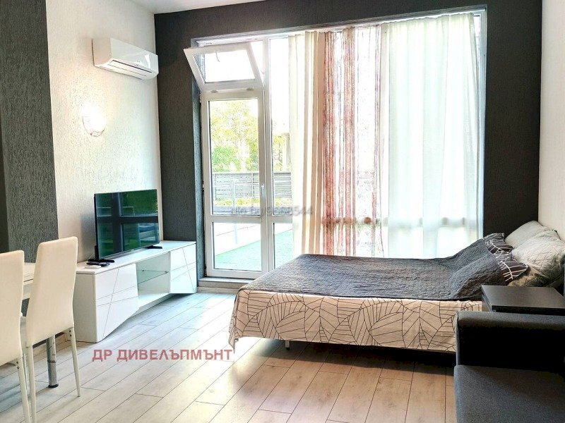 Apartment комплекс Съни Вийч Плаза, Nesebar - photo 1