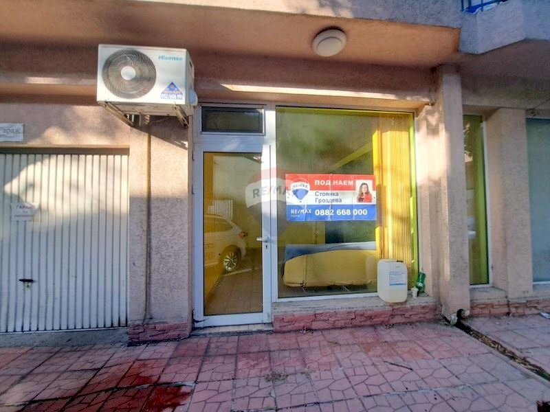 Office Varna (neighborhood Колхозен пазар) - photo 1