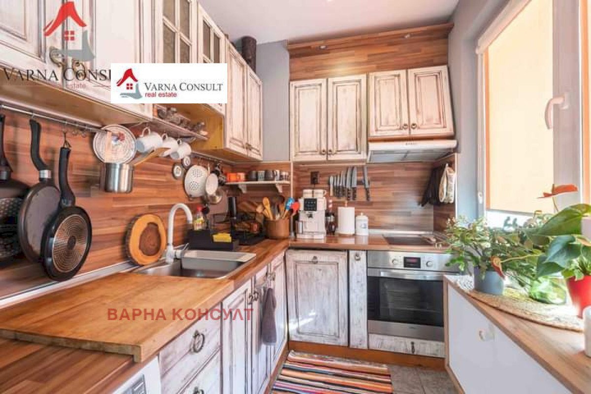 Апартамент Варна (квартал Лятно кино Тракия) - фото 1