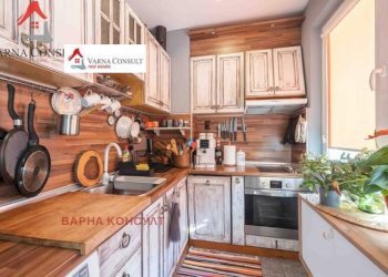 Apartment Varna (neighborhood Лятно кино Тракия) - photo 1