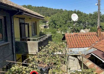 Casa indipendente Shumen (zona Томбул джамия) - foto 1