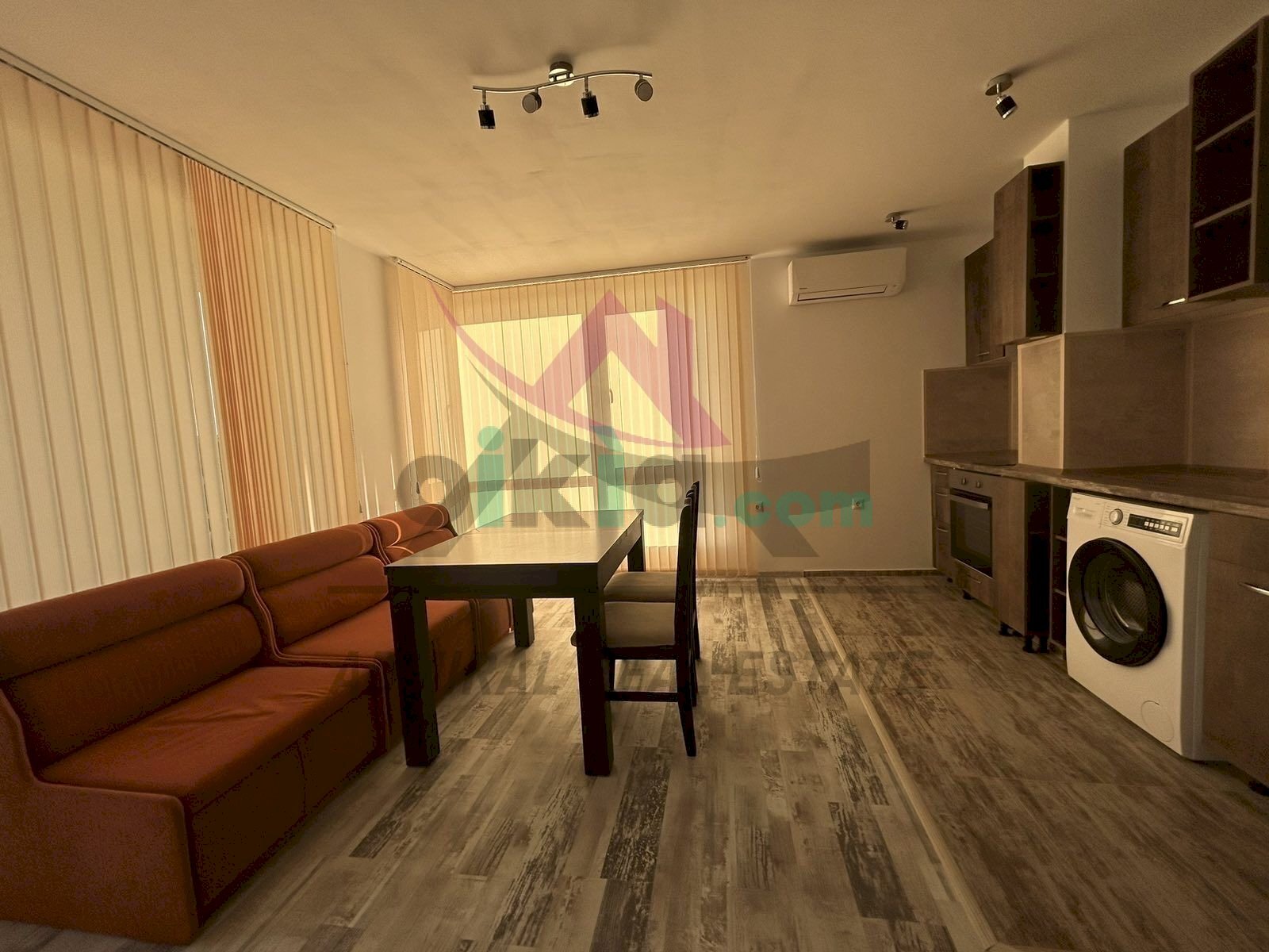 Three-room apartment варна, Varna (neighborhood Възраждане 1) - photo 1