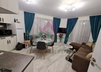 Three-room apartment варна, Varna (neighborhood Център) - photo 1