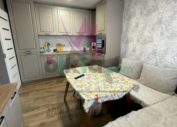 Three-room apartment варна , Varna (neighborhood Цветен квартал) - photo 1