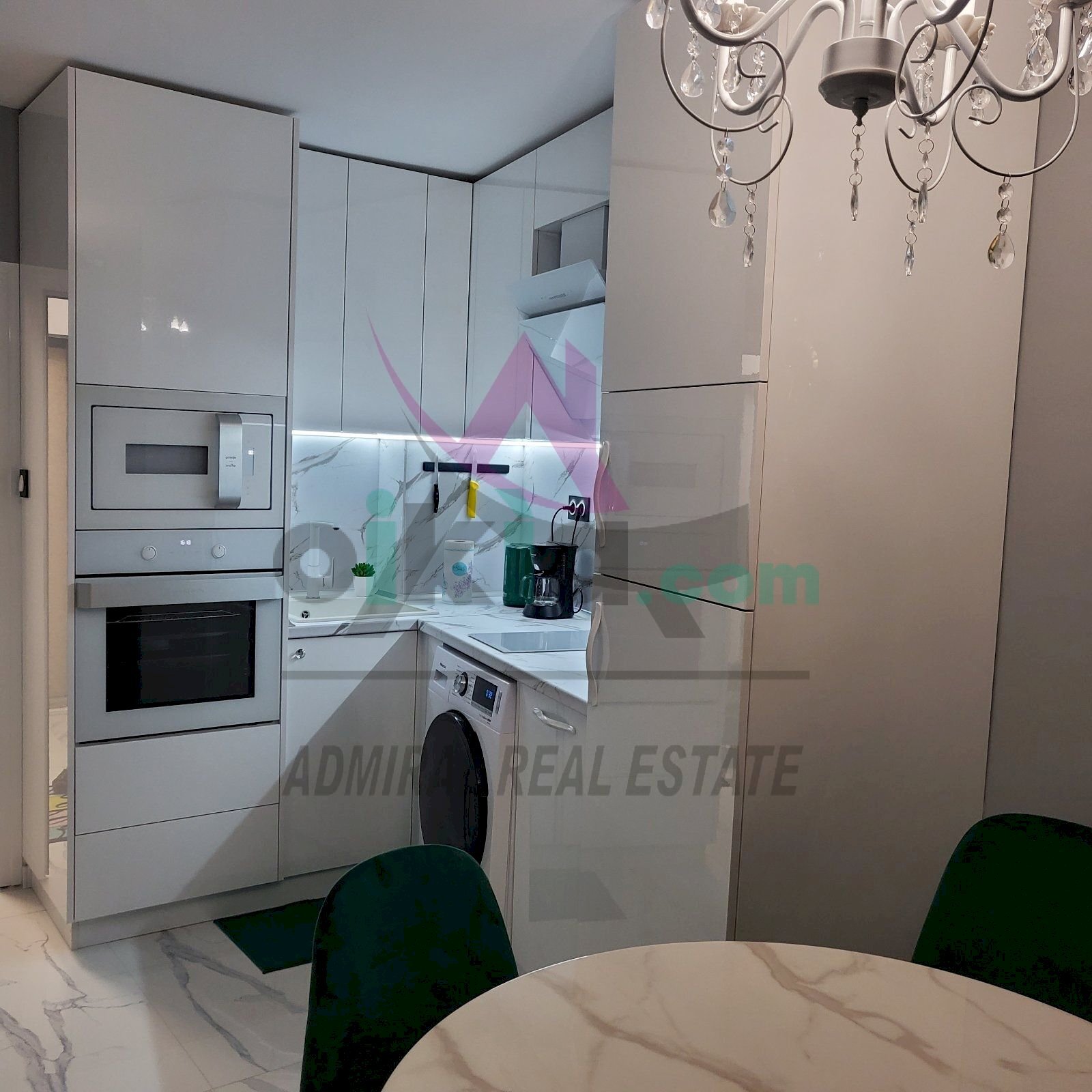 Three-room apartment варна, Varna (neighborhood Център) - photo 1