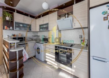 Three-room apartment Виница, Varna (neighborhood Виница) - photo 1