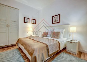 Three-room apartment Varna (neighborhood Център) - photo 1