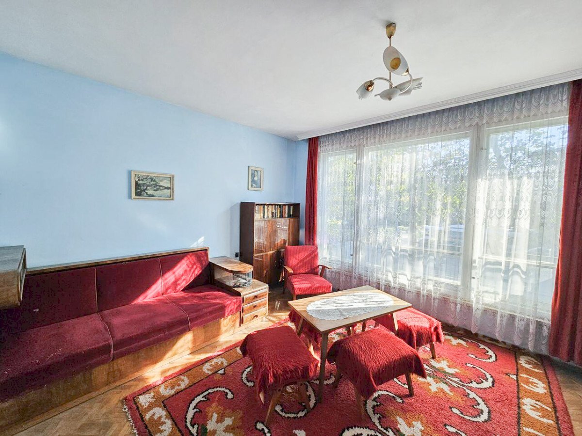 Four-room apartment Burgas (neighborhood Център) - photo 1