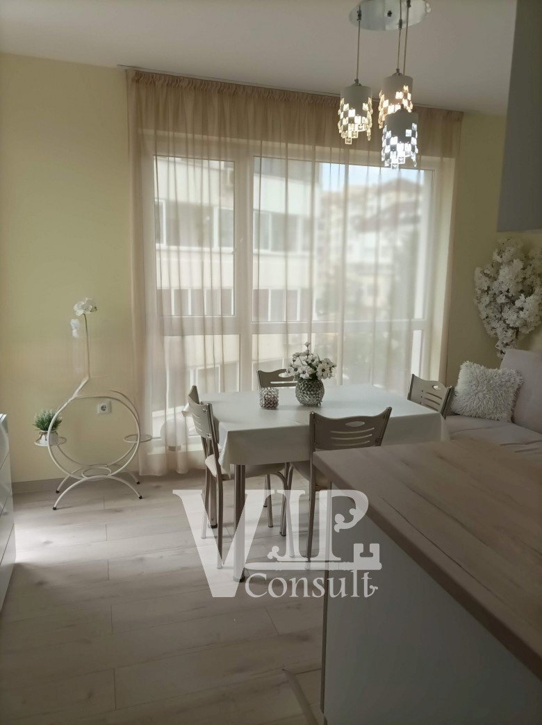 One-room apartment Varna (neighborhood Победа) - photo 1