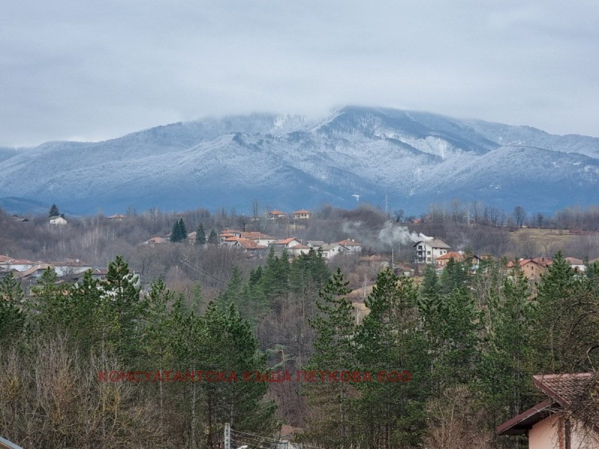 Agricultural land гр. Априлци, Apriltsi - photo 1