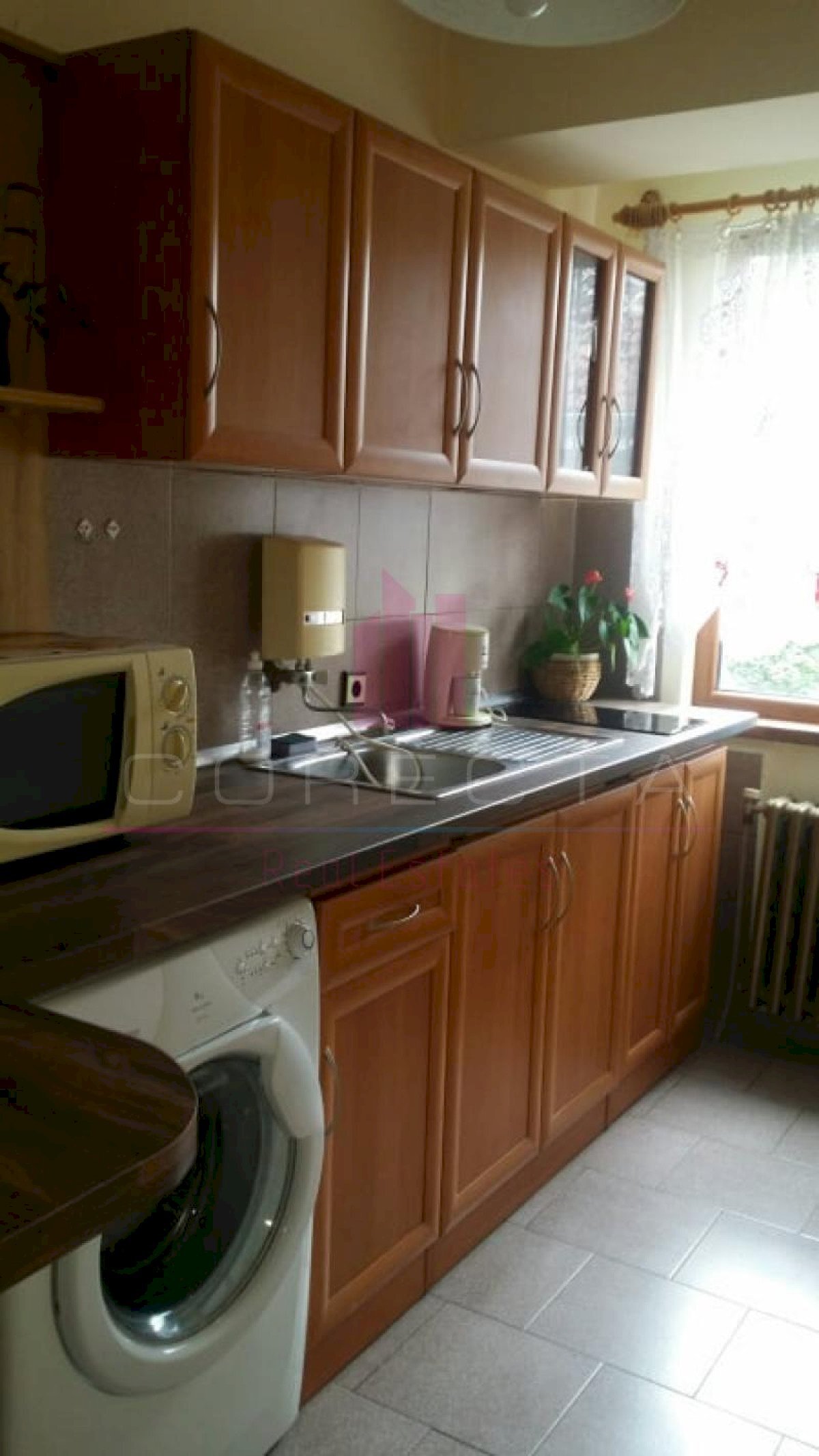 One-room apartment Ruse (neighborhood Център) - photo 1