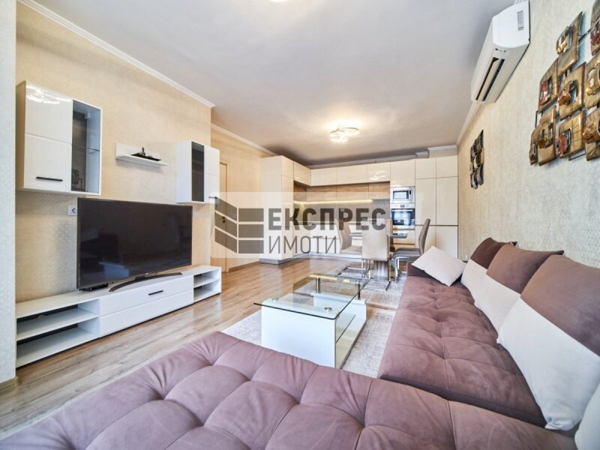 Two-room apartment Varna (neighborhood Окръжна болница) - photo 1