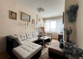 Three-room apartment Silistra (neighborhood Център) - photo 1