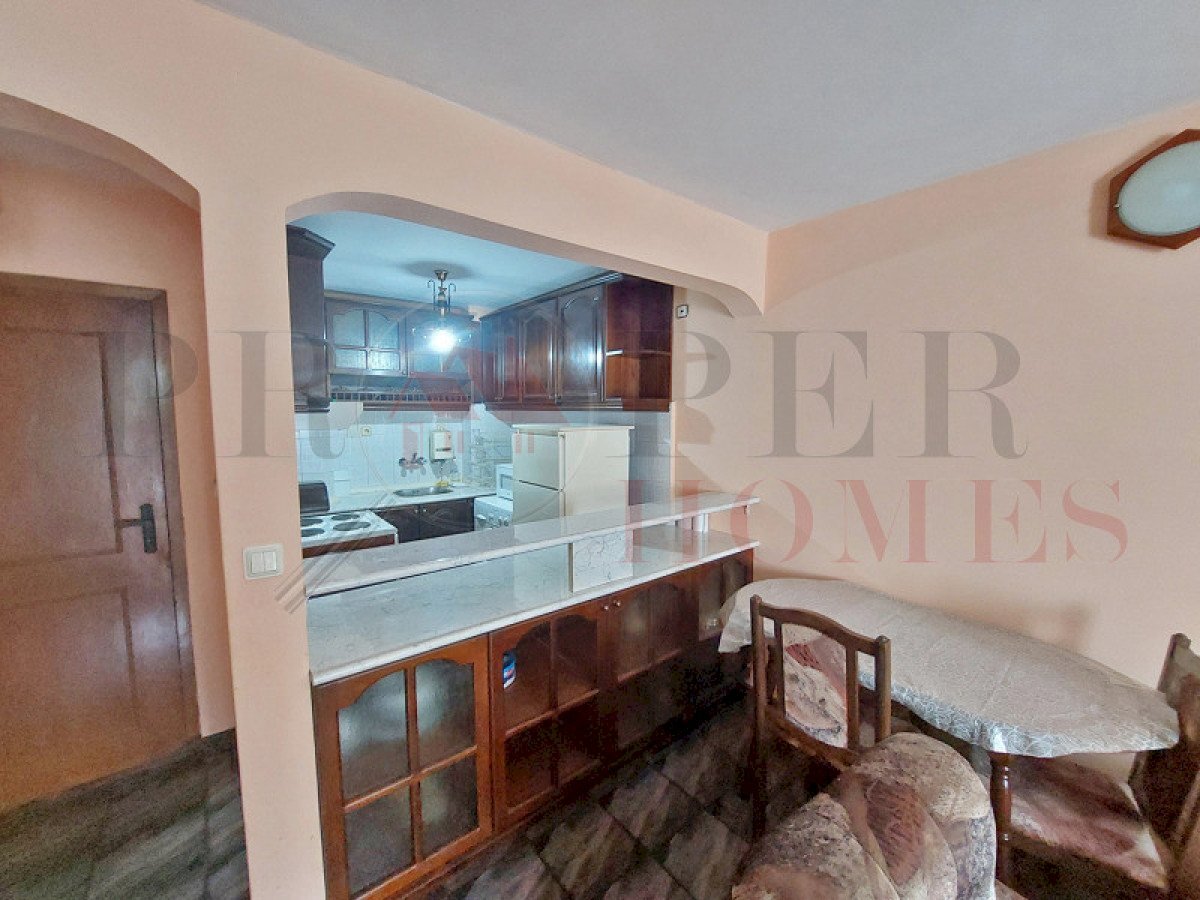 Three-room apartment Veliko Tarnovo (neighborhood Зона Б) - photo 1