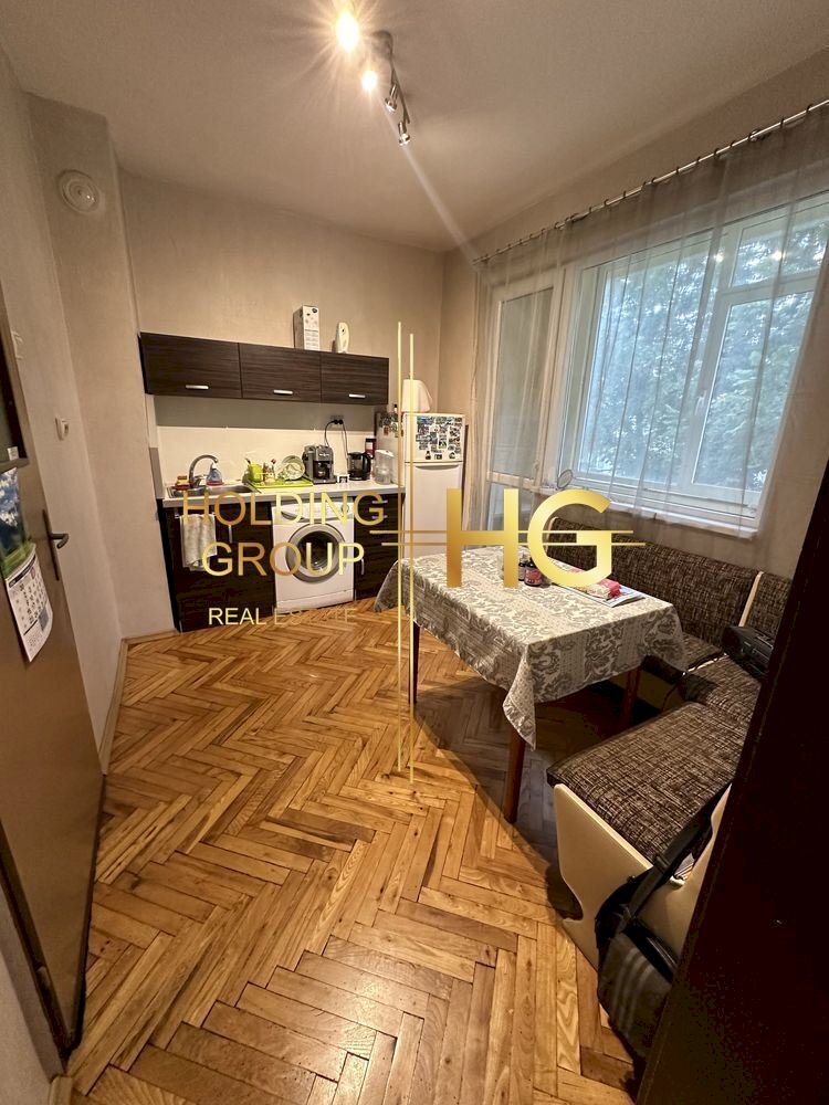 Four-room apartment Varna (neighborhood Трошево) - photo 1