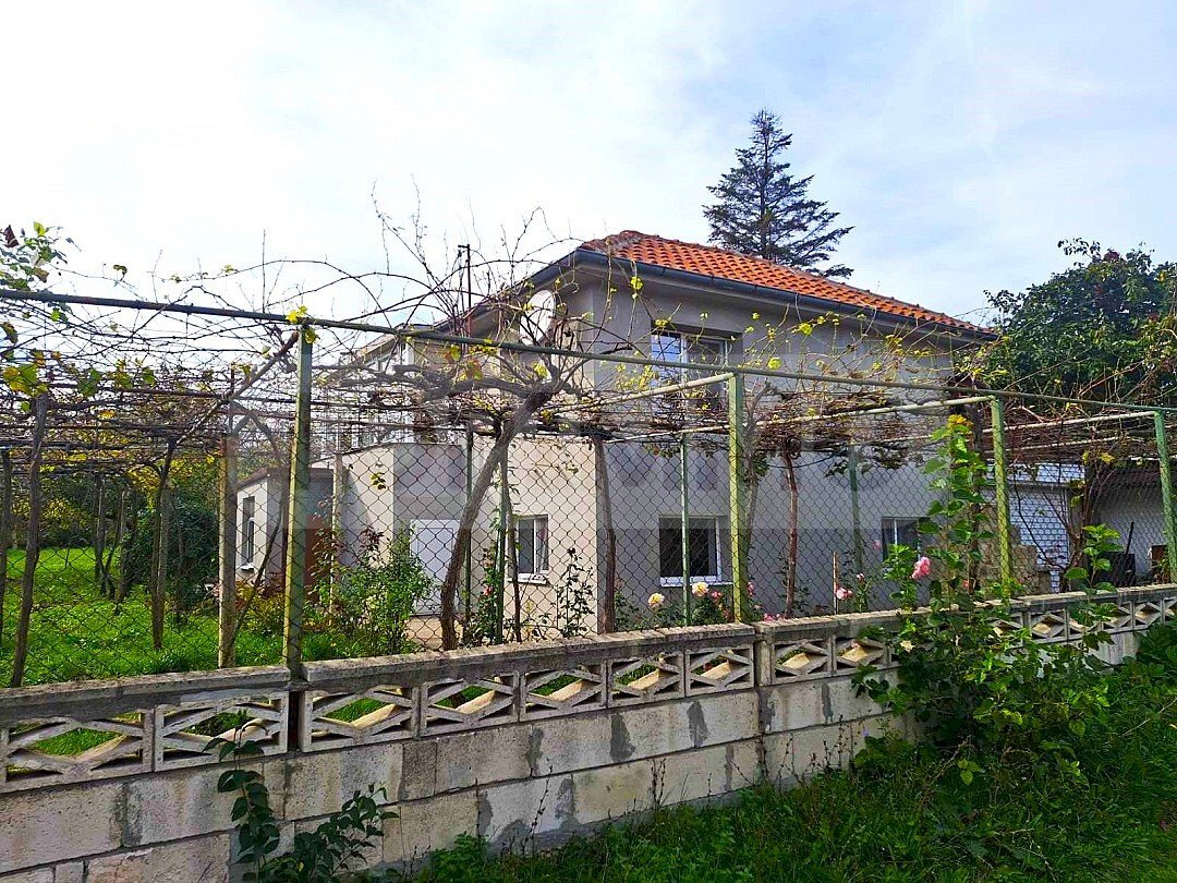 Villa Varna - foto 1