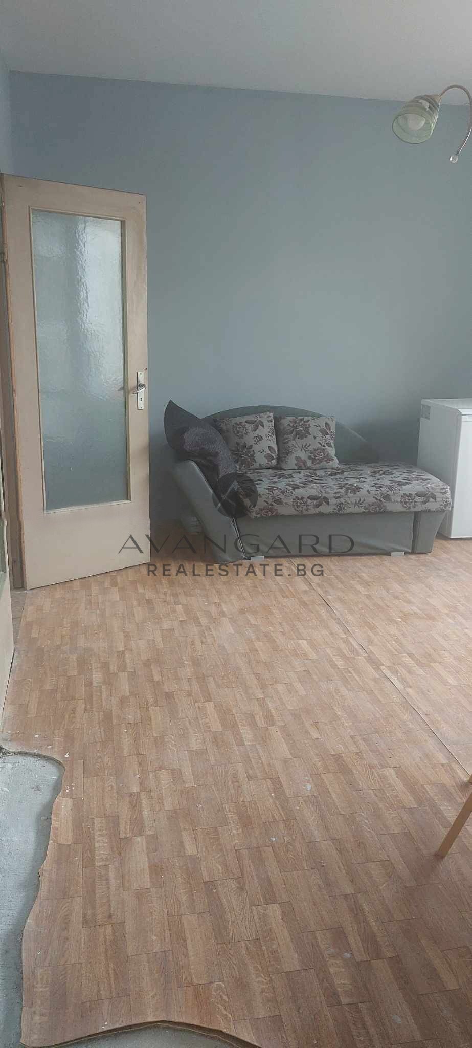 Apartment Plovdiv (neighborhood Тракия) - photo 1