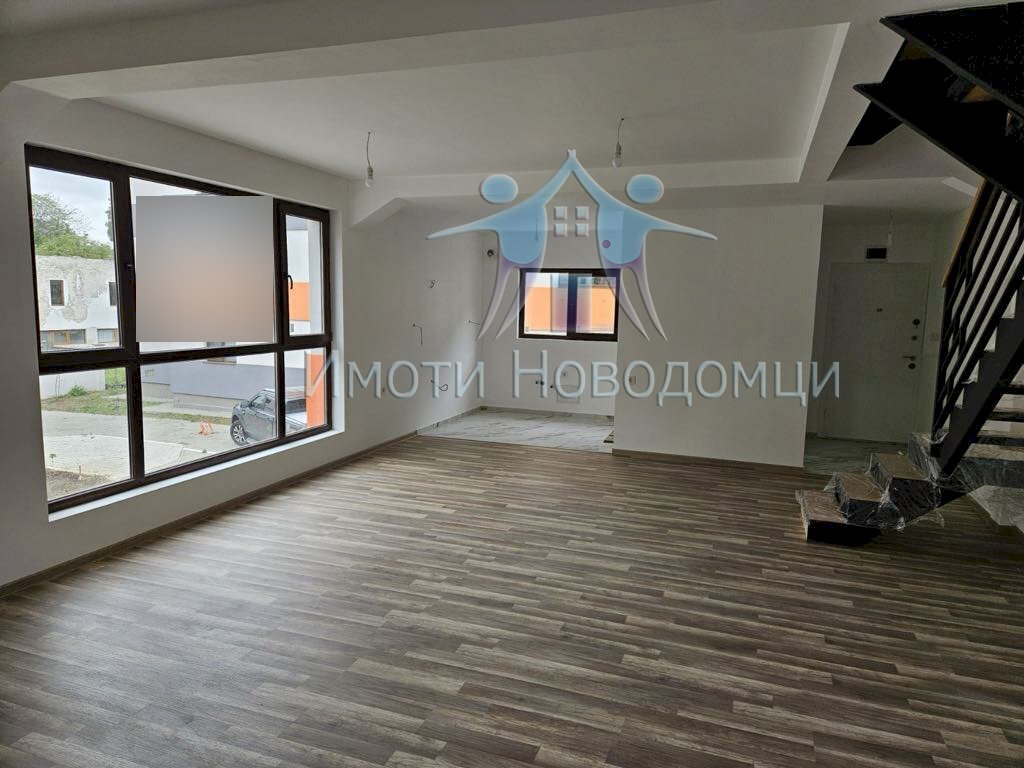 Appartamento Shumen (zona Томбул джамия) - foto 1