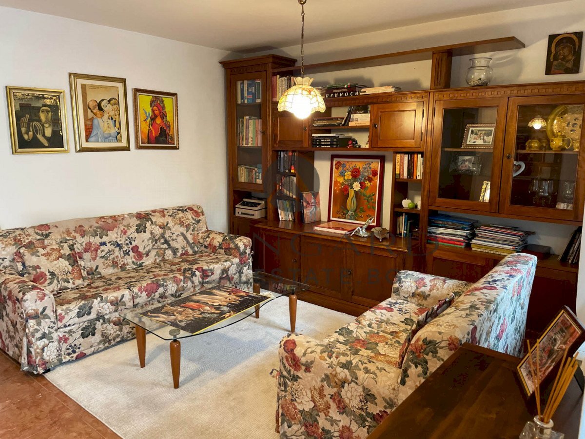 Villa Plovdiv (neighborhood Кючук Париж) - photo 1
