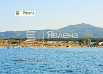 Building land Tsarevo - photo 1