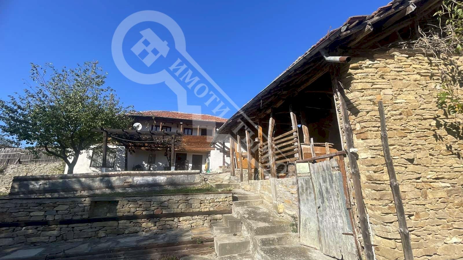 Villa Veliko Tarnovo - foto 1