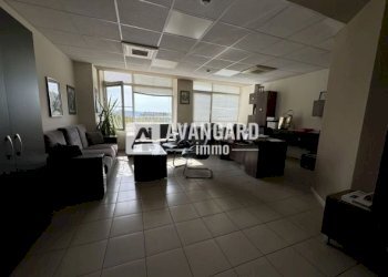 Independent house Varna - photo 1