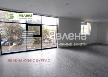 Negozio Burgas (zona Изгрев) - foto 1