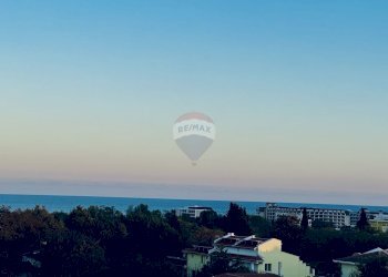 Three-room apartment Balchik - photo 1