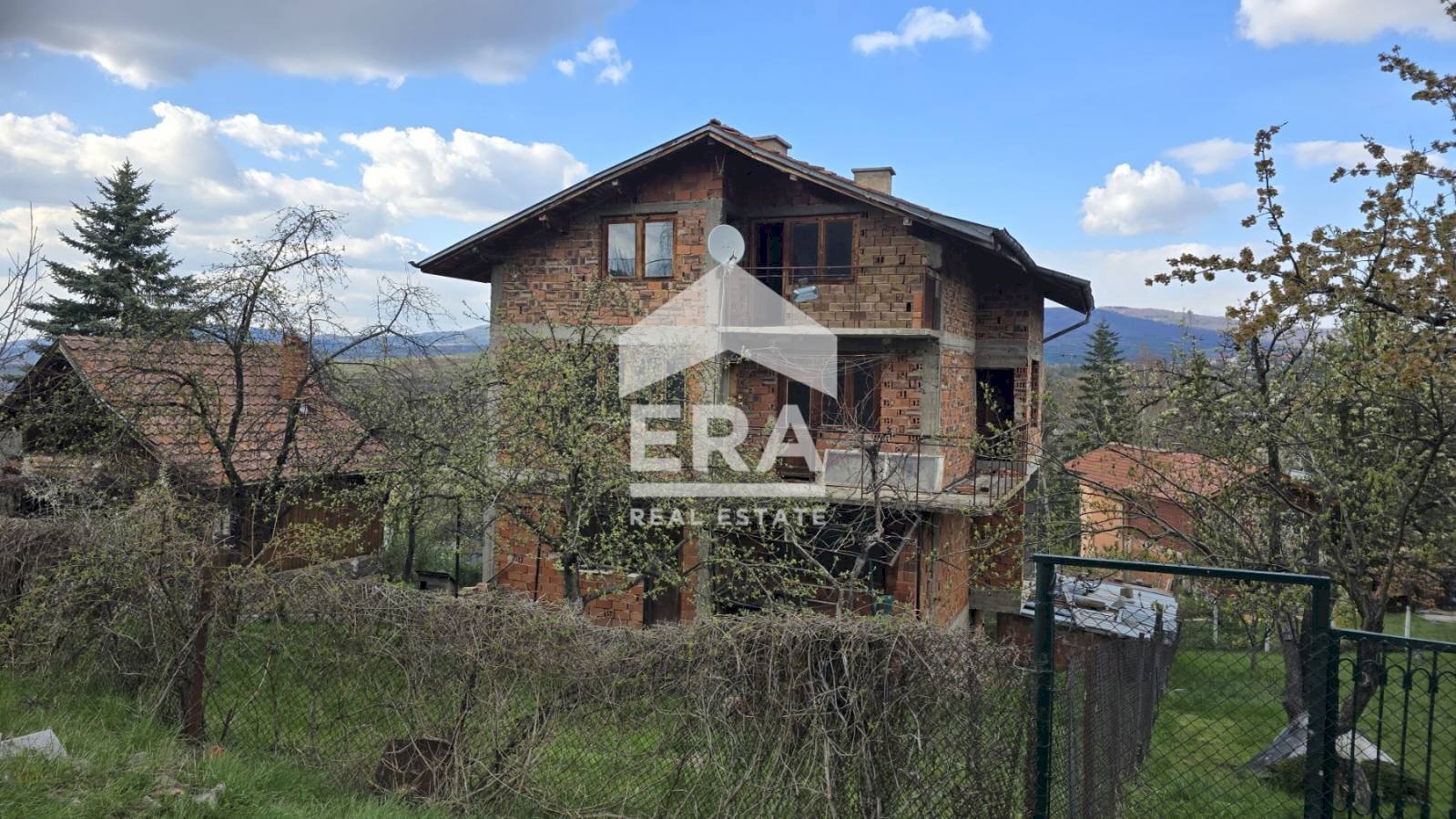 Villa Pernik - foto 1
