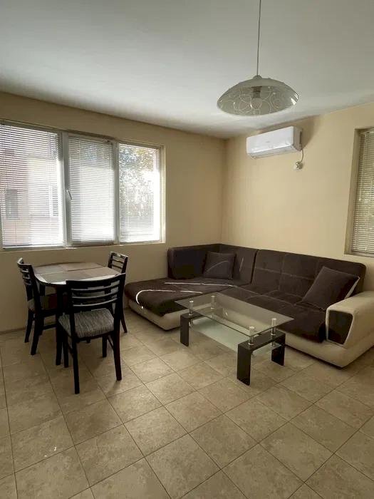 One-room apartment Plovdiv (neighborhood Център) - photo 1