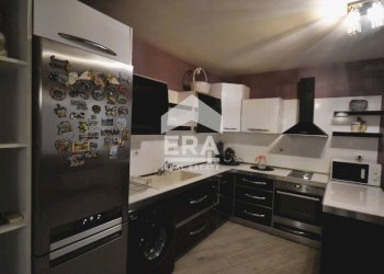 Three-room apartment Haskovo (neighborhood Център) - photo 1