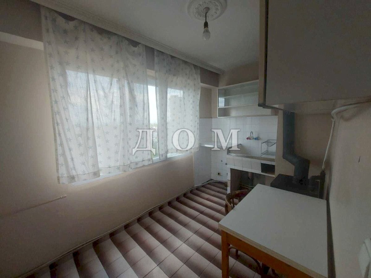 Trilocale Shumen (zona Тракия) - foto 1