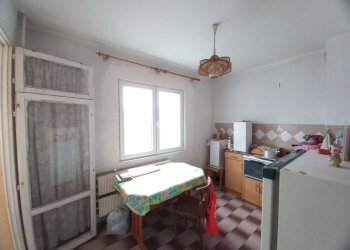 One-room apartment Shumen (neighborhood Център) - photo 3