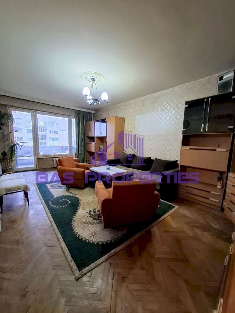 Three-room apartment Sofia (neighborhood Гевгелийски) - photo 1