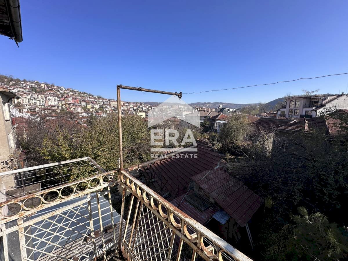 Three-room apartment Veliko Tarnovo (neighborhood Център) - photo 1