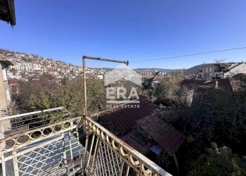 Three-room apartment Veliko Tarnovo (neighborhood Център) - photo 1