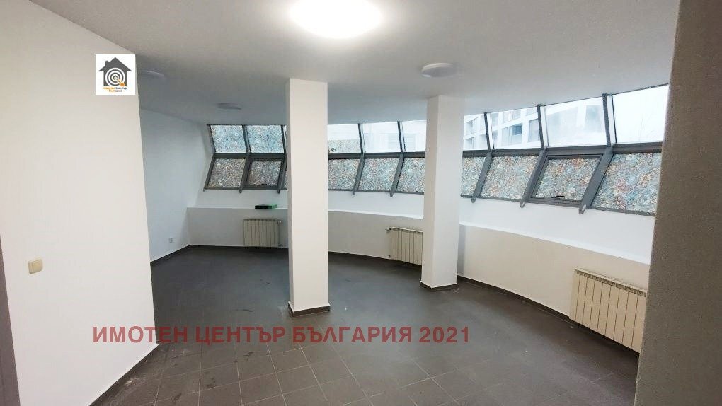 Ufficio Sofia (zona Студентски град) - foto 1