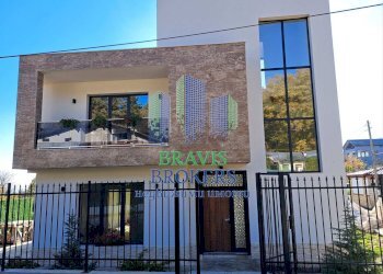 Villa м-т Манастирски рид, Varna - foto 1