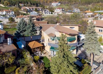 Villa Dobrich - foto 1