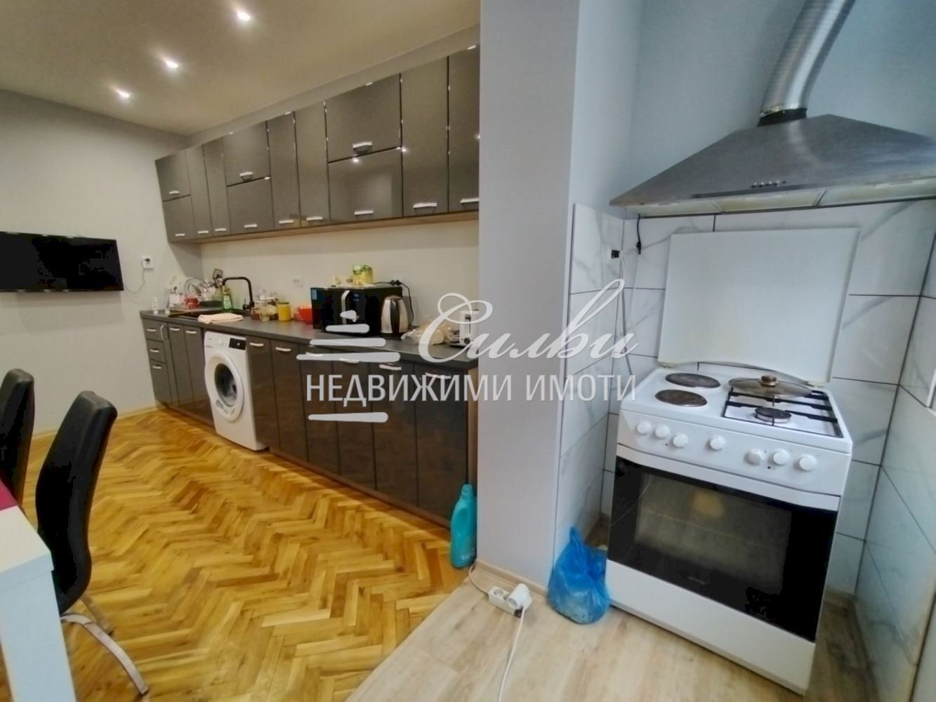 Four-room apartment Shumen (neighborhood Херсон) - photo 1