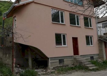 Independent house Shumen (neighborhood Дивдядово) - photo 1