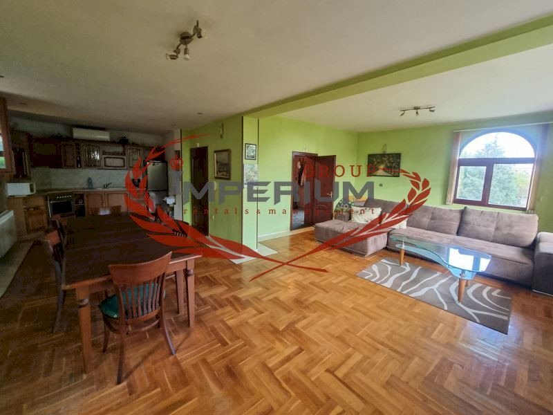 Villa Varna (zona Изгрев) - foto 1