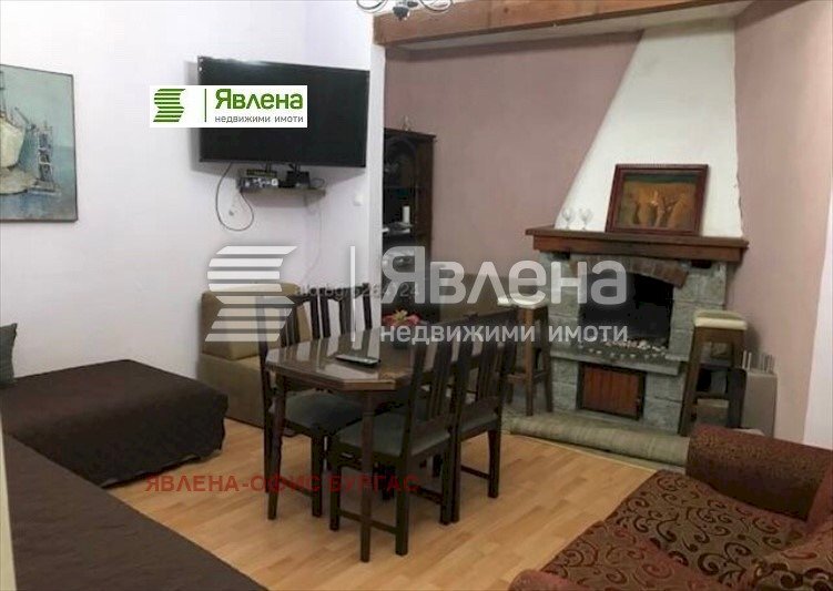 Apartment Burgas (neighborhood Център) - photo 1