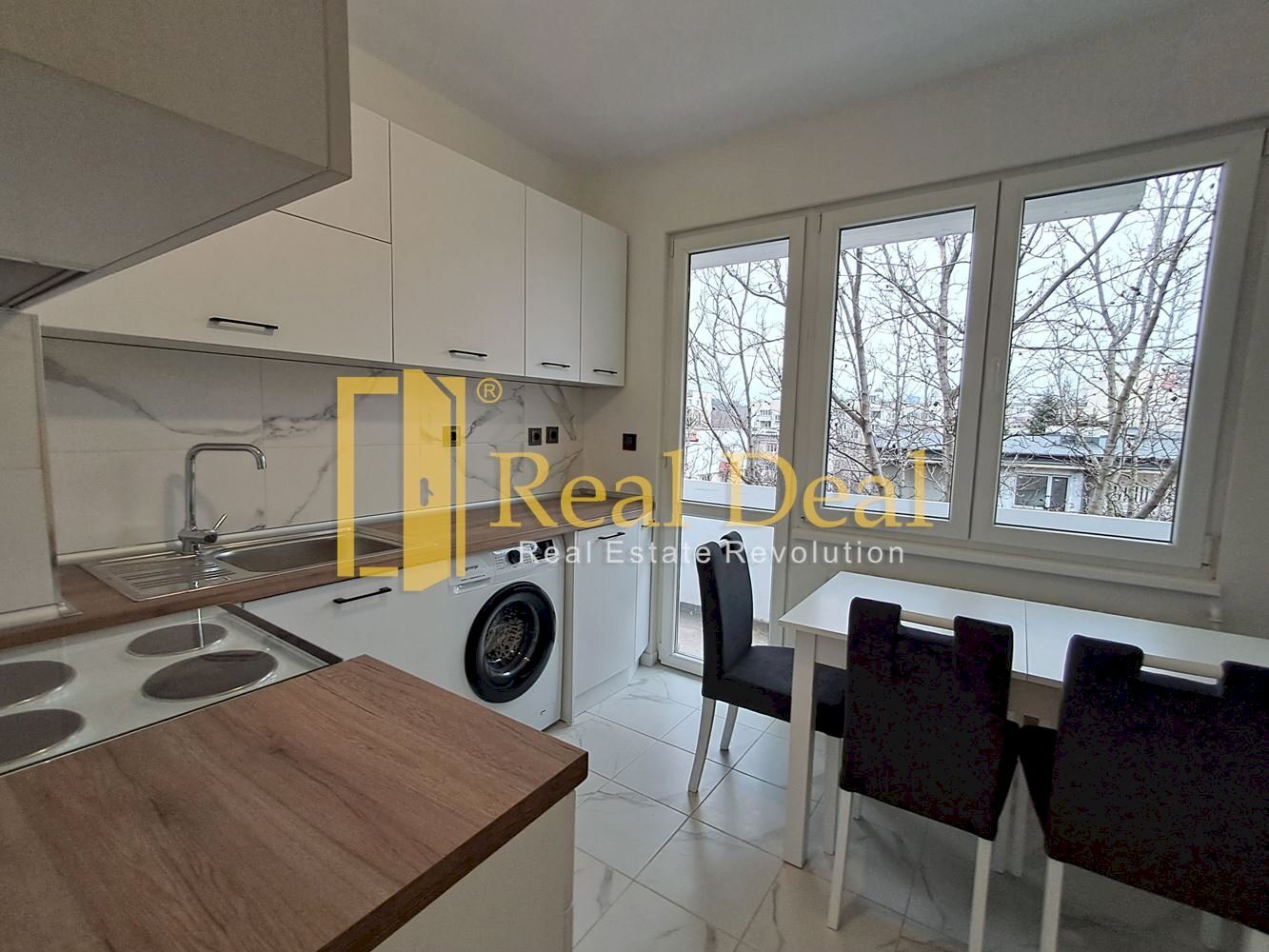 Three-room apartment Sofia (neighborhood Гоце Делчев) - photo 1