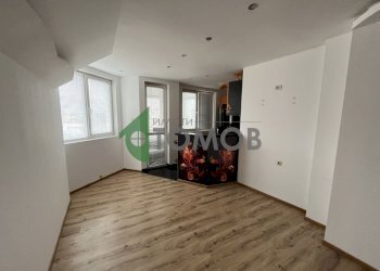 Three-room apartment Shumen (neighborhood Болницата) - photo 1