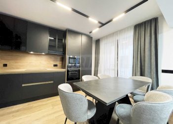 Three-room apartment Sofia (neighborhood Кръстова вада) - photo 1