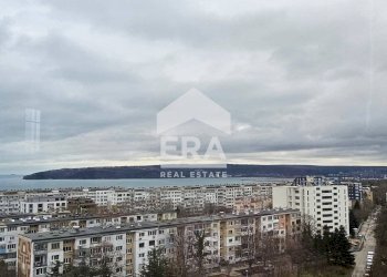 Quadrilocale Varna (zona Бриз) - foto 1